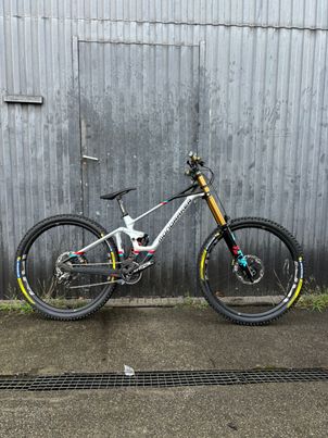 Mondraker - Summum Summum Carbon RR, 2022