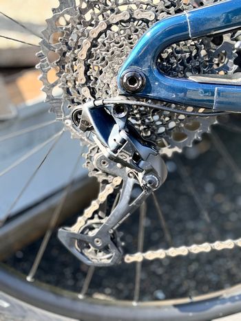 Used Propain tyee 6 cf 2024 Mountainbike, Green — image 2 of 6