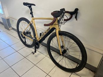 Used Focus PARALANE² 9.6 GC 2020 2020 Road & Gravel, Orange — image 4 of 8