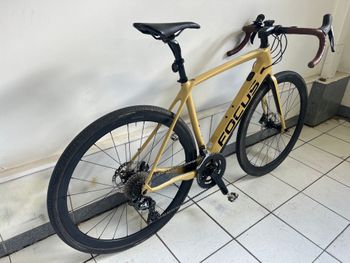 Used Focus PARALANE² 9.6 GC 2020 2020 Road & Gravel, Orange — image 5 of 8
