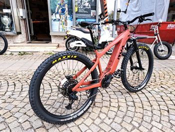 Used Nox Hybrid XC Trail 2021 Mountainbike, Red — image 3 of 4