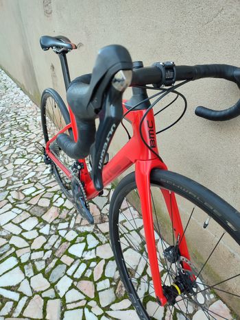 Used BMC Roadmachine 02 THREE 2019 2019 Road & Gravel, Red — image 5 of 16