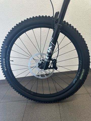 Brugt Specialized Turbo Levo Comp Carbon 2023 2023 Mountainbike — billede 4 af 7