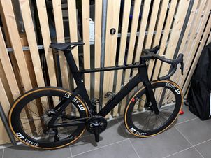 Canyon - Aeroad CF SLX 8 Disc Di2 2023, 2023