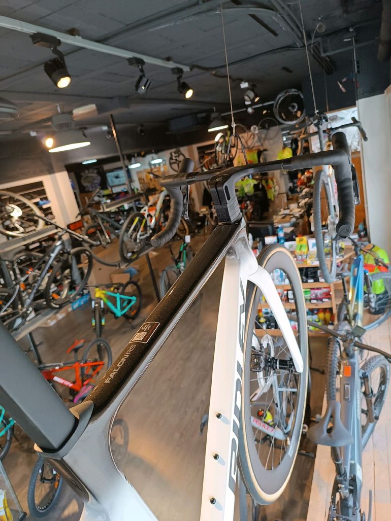 Tweedehands Ridley Falcn RS Ultegra di2 2024 Road & Gravel — afbeelding 5 van 12