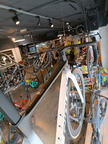 Tweedehands Ridley Falcn RS Ultegra di2 2024 Road & Gravel — afbeelding 11 van 12