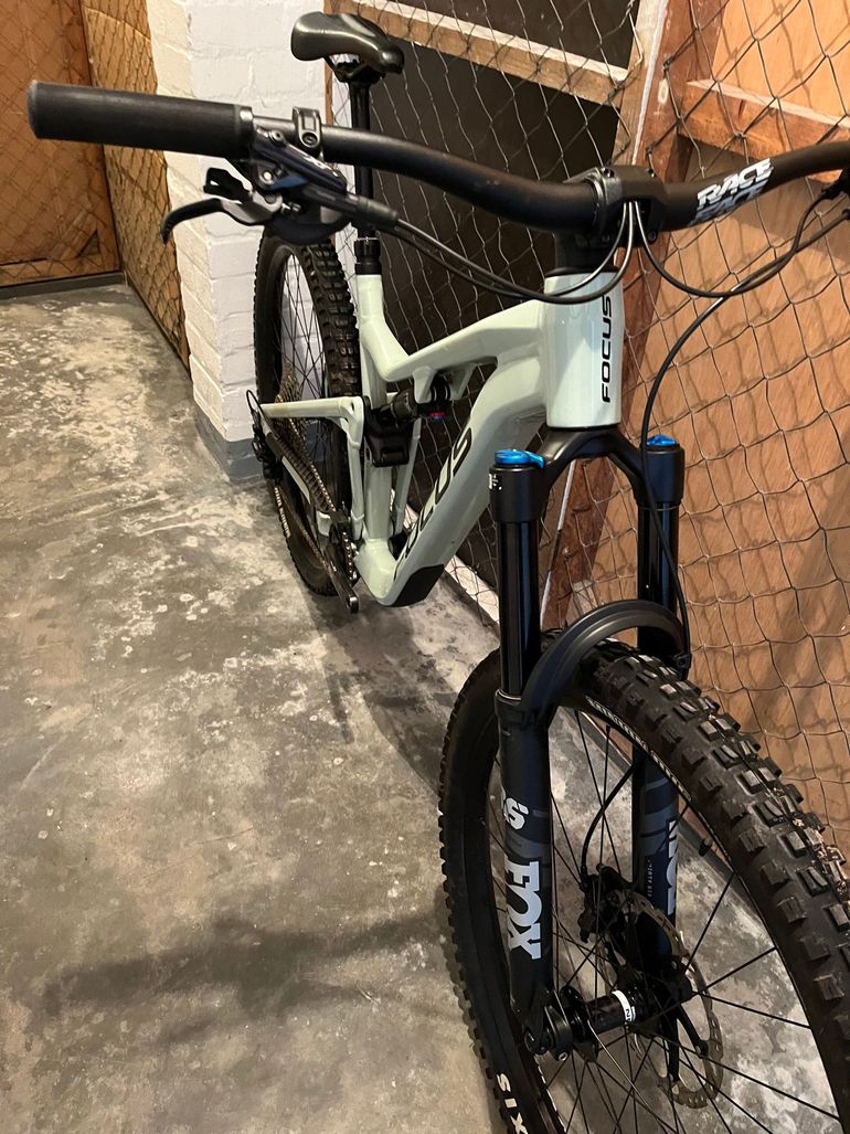 Focus JAM 6.9 2022 2022 Mountainbike usato, Verde — immagine 2 di 4