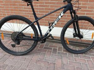 Trek - X-Caliber 8 2020, 2020