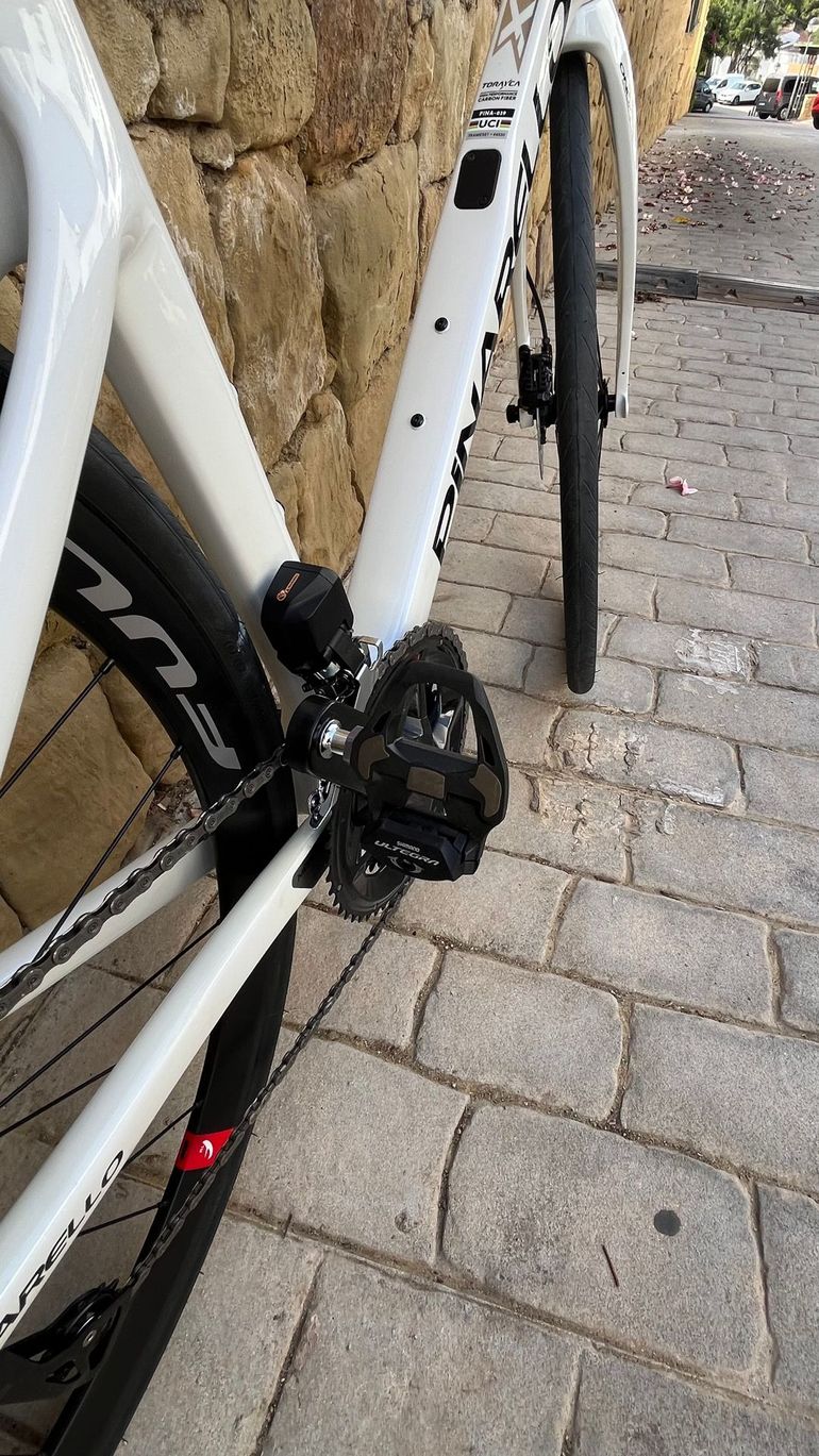 Used Pinarello X3 105 Di2 2023 2023 Road & Gravel, Blanco — image 4 of 7