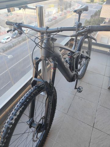 Gebrauchtes Trek Rail 9.7 Gen 2 2023 2023 Mountainbike, Hellgrau, 29 — Bild 8 von 9