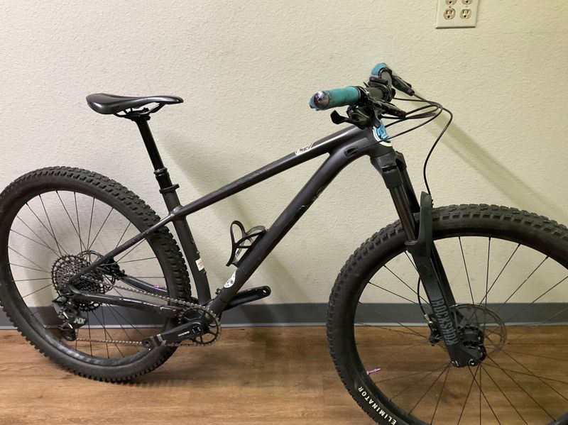 Used Specialized Fuse Comp 29 2022 2022 MTB