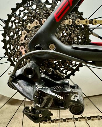 Specialized Men's Epic Hardtail Comp 2018 2018 Mountainbike usato, Rosso — immagine 2 di 6