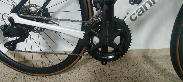 Used Cannondale SuperSix EVO Ultegra 2023 Road & Gravel, White — image 10 of 19