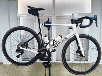 Used Cannondale SuperSix EVO Ultegra 2023 Road & Gravel, White — image 19 of 19