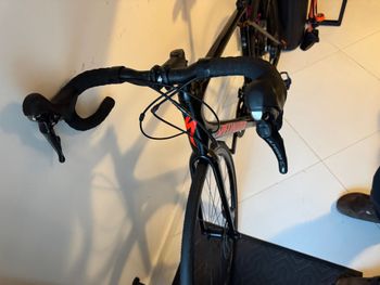 Used Specialized Roubaix Comp 2018 2018 Road & Gravel — image 3 of 3