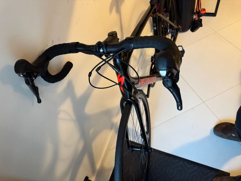 Used Specialized Roubaix Comp 2018 2018 Road & Gravel — image 3 of 3