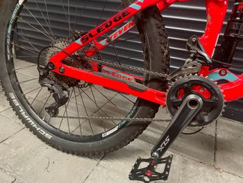 Used Stevens Sledge 2017 Mountainbike, Red — image 4 of 5