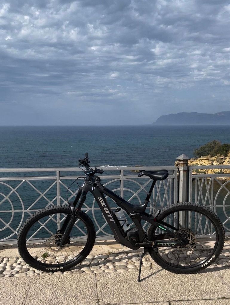 Used Scott Patron eRIDE 920 2023 2023 Mountainbike, Black, 29 — image 1 of 24
