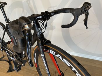 Used Liotto Aquila SL Superleggera 2016 Road & Gravel, Red — image 17 of 18