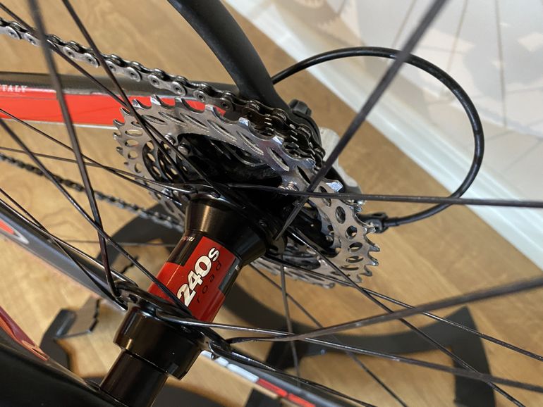 Used Liotto Aquila SL Superleggera 2016 Road & Gravel, Red — image 9 of 18