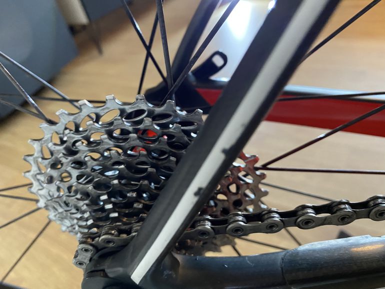 Used Liotto Aquila SL Superleggera 2016 Road & Gravel, Red — image 7 of 18