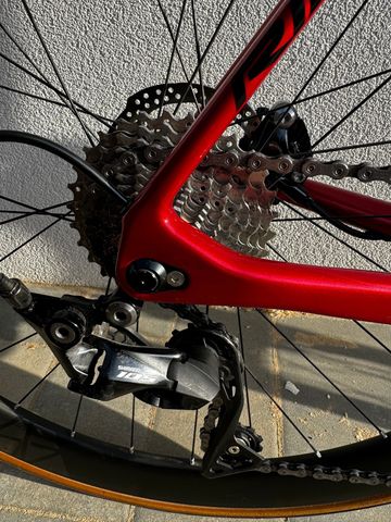 Used Ridley Fenix SLiC - Shimano 105 2x11sp 2022 Road & Gravel, Red — image 5 of 9