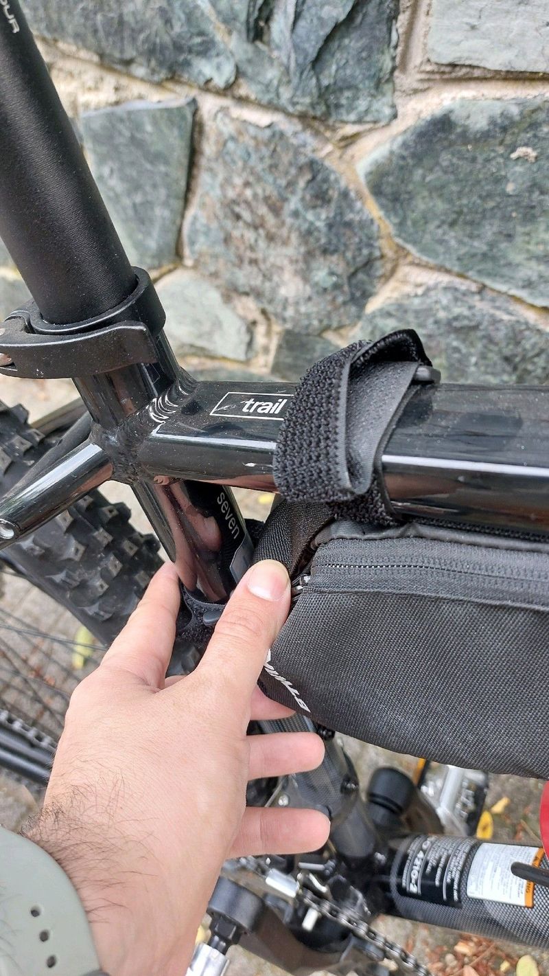 Used Cannondale Trail 7 2023 2023 Mountainbike, Black, 29 — image 3 of 3