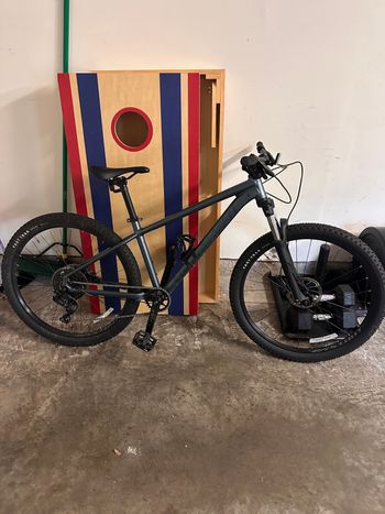 Specialized - Rockhopper Comp 27.5 2021, 2021