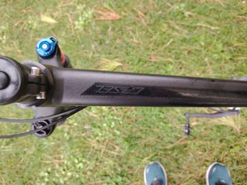 Used Specialized Chisel Standard 2023 Mountainbike, Black — image 8 of 8
