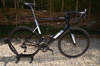 Cannondale - SuperSix EVO Carbon Disc 105 2022, 2022