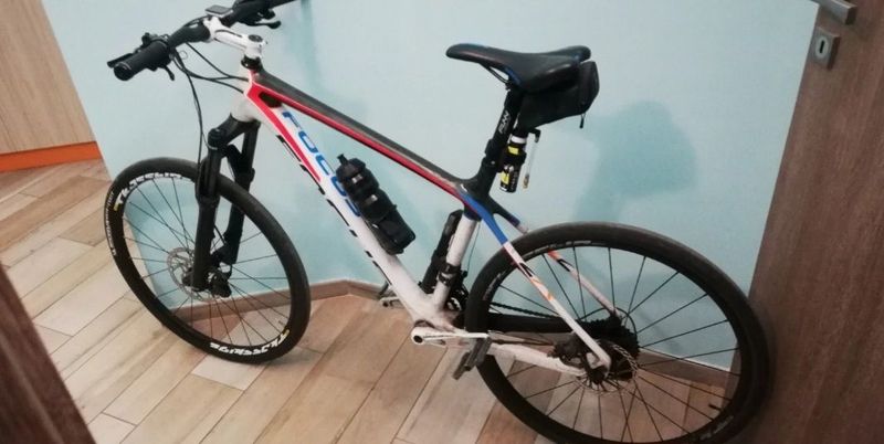 Używany Focus RAVEN Elite 2018 2018 Mountainbike — zdjęcie 1 z 7