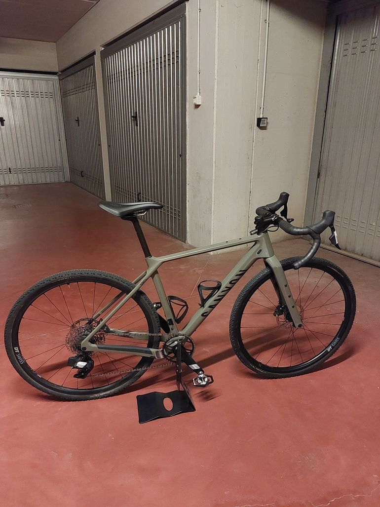 Used Canyon Grizl CF SL 6 AXS 2024 2024 Road & Gravel, Green — image 2 of 5