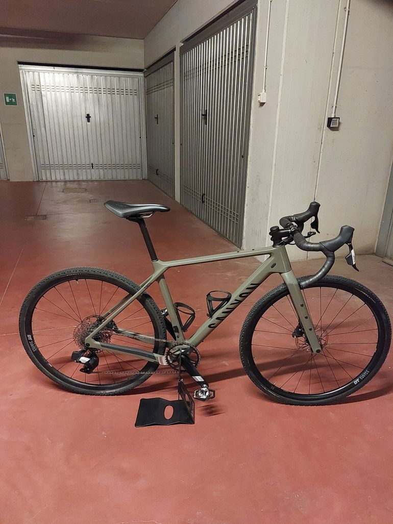 Used Canyon Grizl CF SL 6 AXS 2024 2024 Road & Gravel, Green — image 4 of 5