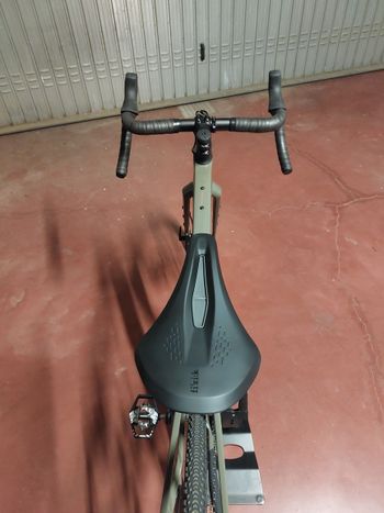 Used Canyon Grizl CF SL 6 AXS 2024 2024 Road & Gravel, Green — image 3 of 5
