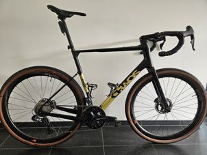 Privateer - Chaos carbon custom, 2024