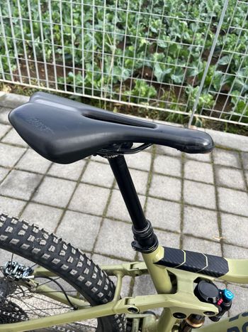 Used Rose ROOT MILLER 3 2022 2022 Mountainbike, Grün, 29 — image 10 of 34