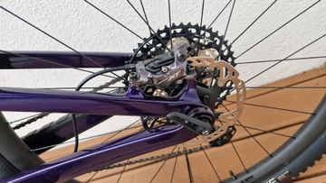Trek Top Fuel 9.8 XT 2022 2022 Mountainbike usato, Arancione — immagine 3 di 6