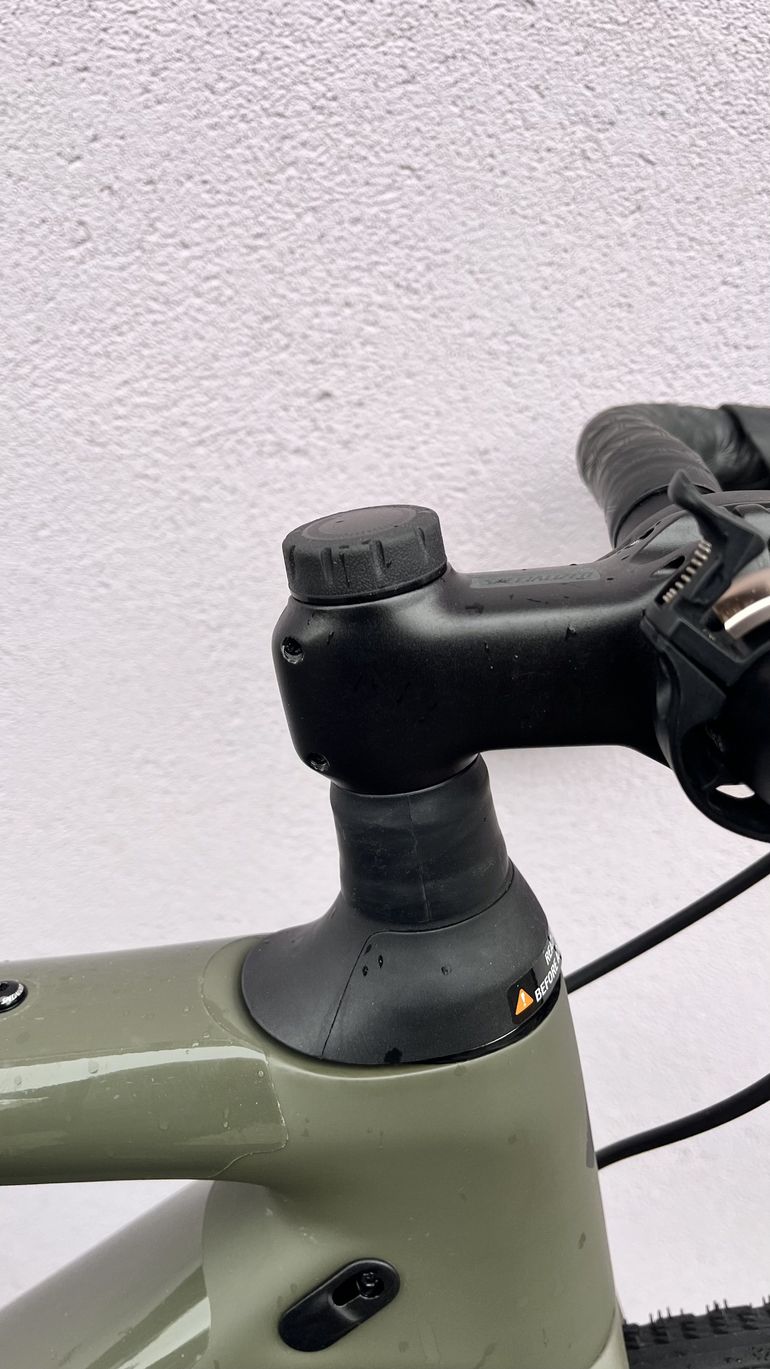 Used Specialized Diverge Comp Carbon 2024 2024 Road & Gravel, Grün — image 6 of 8