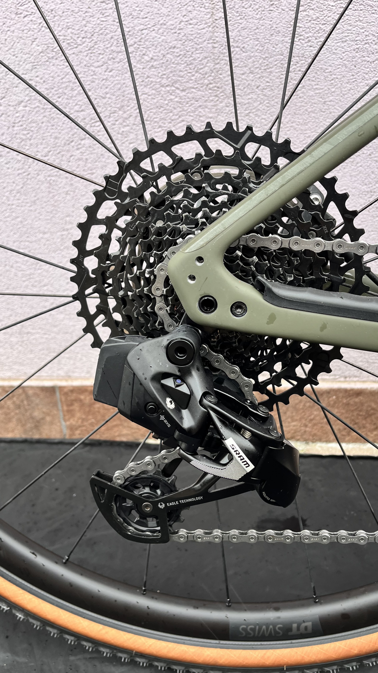 Used Specialized Diverge Comp Carbon 2024 2024 Road & Gravel, Grün — image 3 of 8