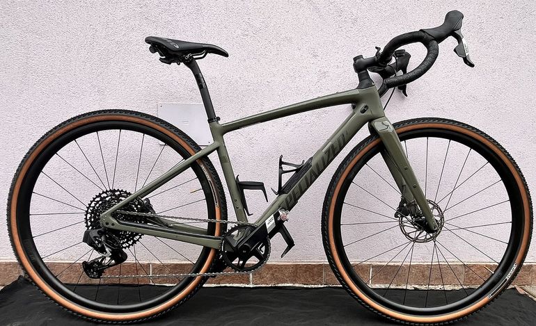 Used Specialized Diverge Comp Carbon 2024 2024 Road & Gravel, Grün — image 1 of 8