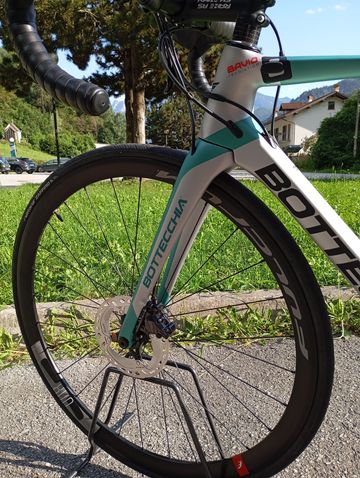 Used Bottecchia 8Avio Revo Sram Force Disk 2021 Road & Gravel, Light Gray — image 3 of 4