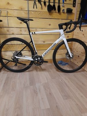 Cannondale - SuperSix EVO Carbon Disc Ultegra 2022, 2022