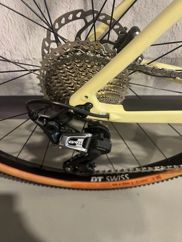 Używany Focus ATLAS 8.8 2024 2024 Road & Gravel — zdjęcie 6 z 6
