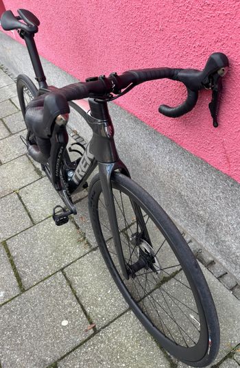 Brugt Trek Émonda SL 6 Disc 2022 2022 Road & Gravel — billede 3 af 5