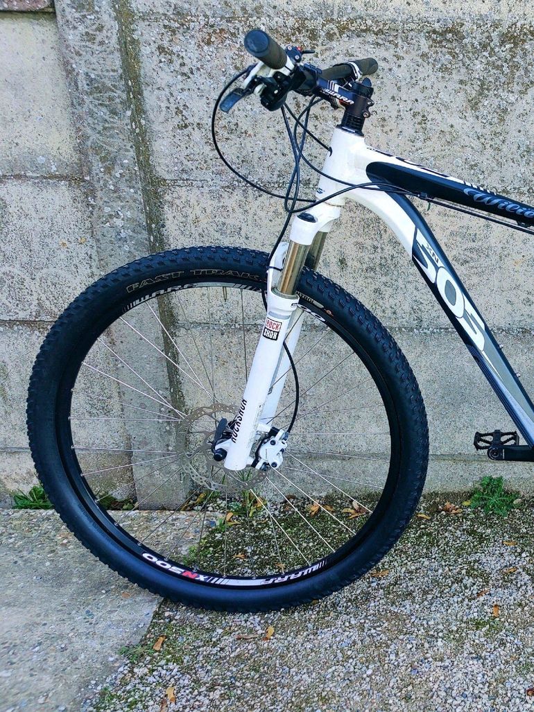Used Wilier 505 xn 2013 Mountainbike, Bianco — image 12 of 17