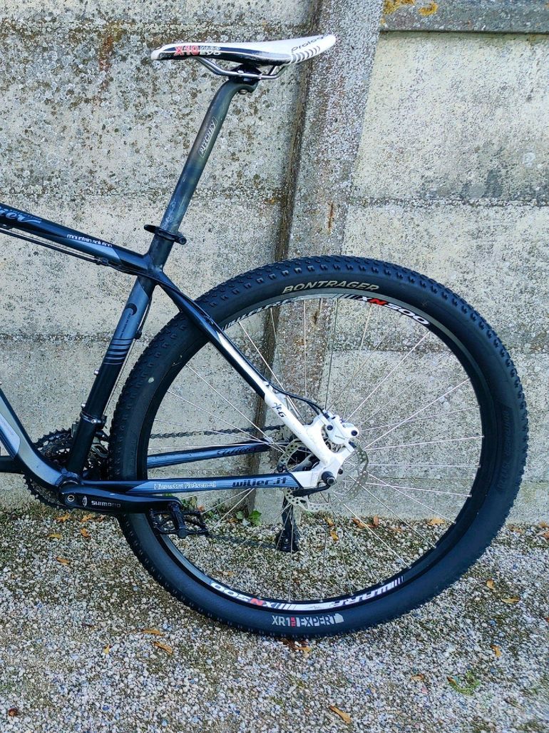 Used Wilier 505 xn 2013 Mountainbike, Bianco — image 13 of 17