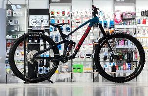 Trek - slash 8 gen 5, 2023