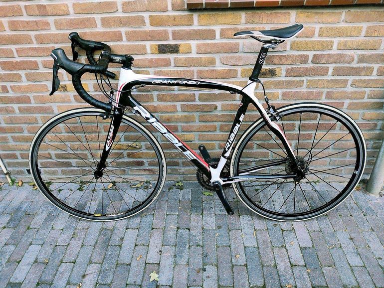 Used Ribble Gran Fondo Shimano 105 2017 Road & Gravel, Black — image 1 of 12