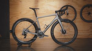 Factor - ENVE MELEE, 2023