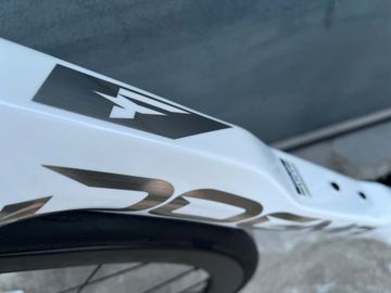 Used Pinarello Dogma F Crystal White 2024 Road & Gravel, White — image 6 of 14